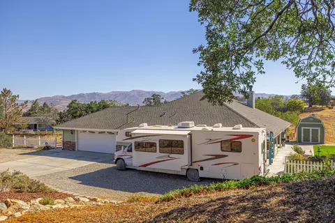 22040 Mid Way, Tehachapi, CA 93561 photo 33