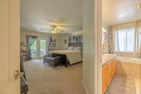 22040 Mid Way, Tehachapi, CA 93561 photo 17