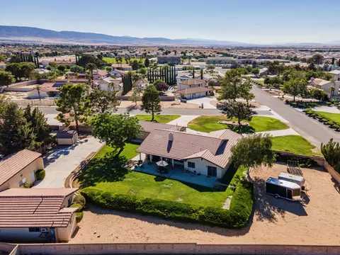43656 Tomahawk Pl, Lancaster, CA 93536 photo 54