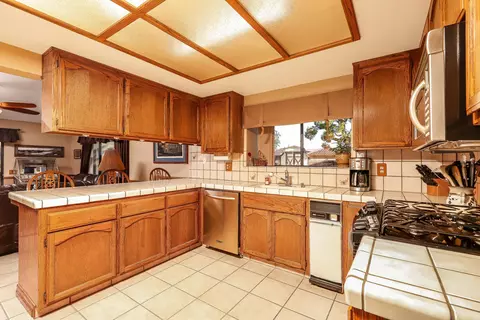 43656 Tomahawk Pl, Lancaster, CA 93536 photo 12
