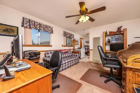 43656 Tomahawk Pl, Lancaster, CA 93536 photo 34