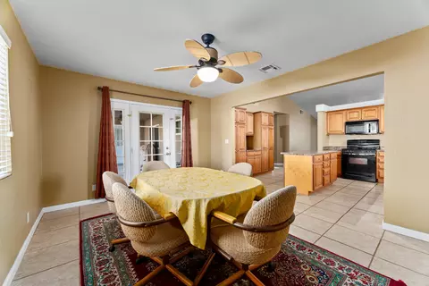 44322 Hampton St, Lancaster, CA 93536 photo 13