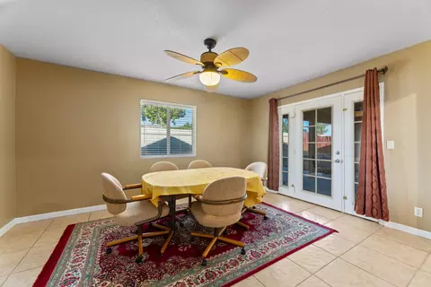 44322 Hampton St, Lancaster, CA 93536 photo 12