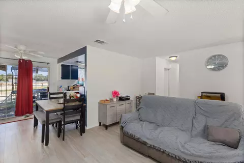 40934 169th St E, Lancaster, CA 93535 photo 4
