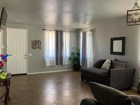 38130 37th St E, Palmdale, CA 93550 photo 3
