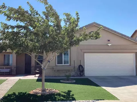 38130 37th St E, Palmdale, CA 93550 photo 2