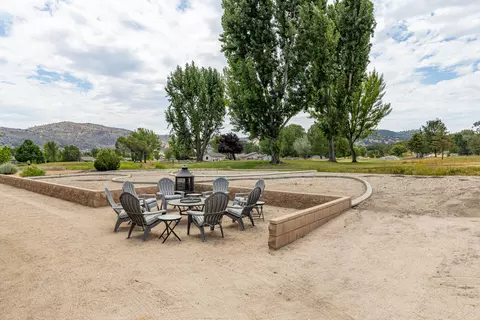 29261 Fawn Way, Tehachapi, CA 93561 photo 19