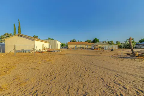 1631 Avenue L4 W, Lancaster, CA 93534 photo 47