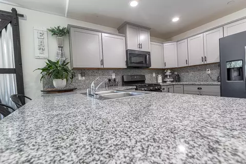 18061 Rawhide Ct, Tehachapi, CA 93561 photo 6