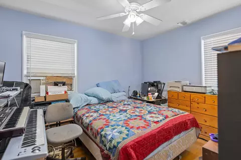 10647 Samoa Ave, Tujunga, CA 91042 photo 9