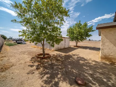 38231 15th St E, Palmdale, CA 93550 photo 16