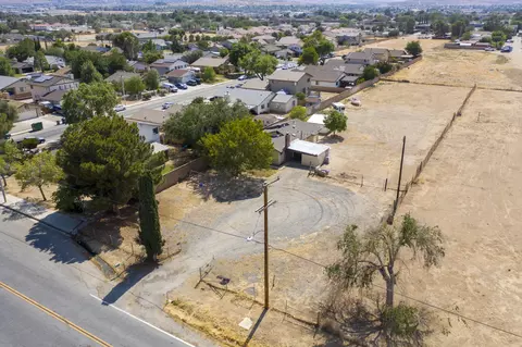 38231 15th St E, Palmdale, CA 93550 photo 20