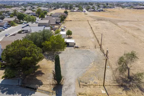 38231 15th St E, Palmdale, CA 93550 photo 19