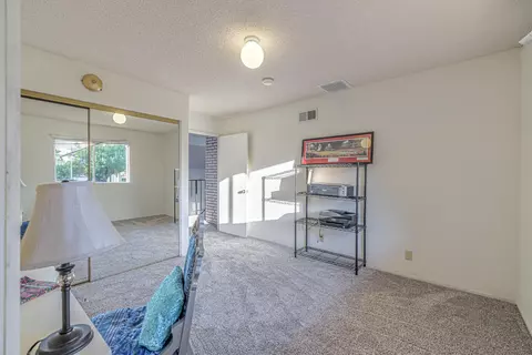 43741 Fenner Ave, Lancaster, CA 93536 photo 24