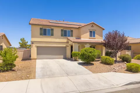 44324 Vineyard Dr, Lancaster, CA 93535 photo 1