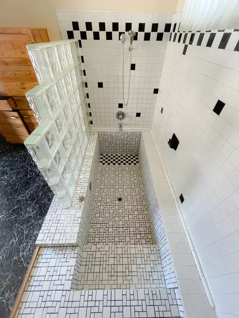 393 Allendale Rd, Pasadena, CA 91106 photo 40