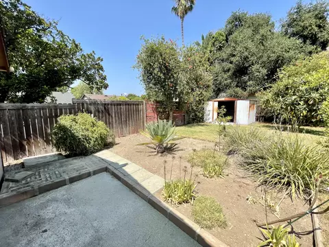 393 Allendale Rd, Pasadena, CA 91106 photo 12