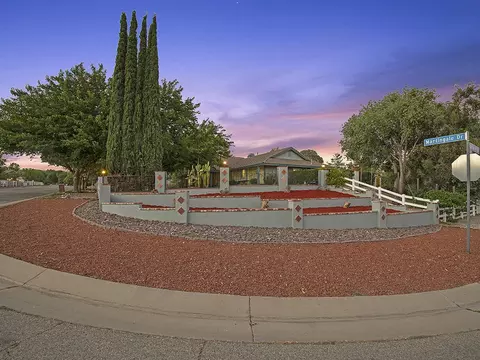 34312 Martingale Ln, Acton, CA 93510 photo 2