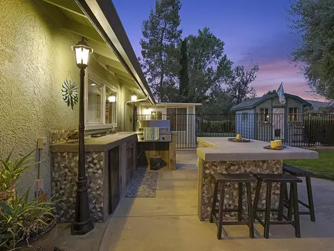 34312 Martingale Ln, Acton, CA 93510 photo 17