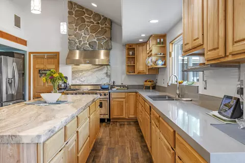 34312 Martingale Ln, Acton, CA 93510 photo 43