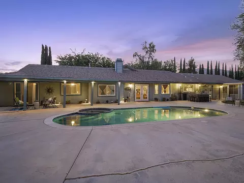 34312 Martingale Ln, Acton, CA 93510 photo 12