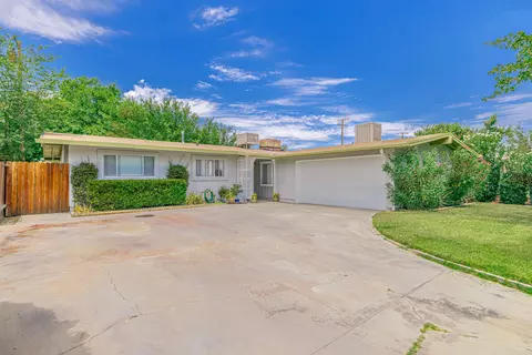 45911 Kingtree Ave, Lancaster, CA 93534 photo 1