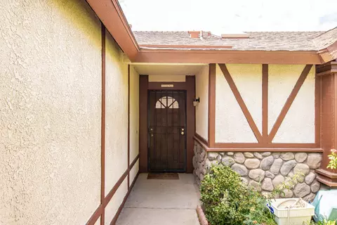 2627 Avoca St, Lancaster, CA 93535 photo 4