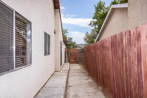 2627 Avoca St, Lancaster, CA 93535 photo 23