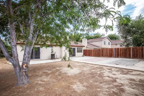 2627 Avoca St, Lancaster, CA 93535 photo 21