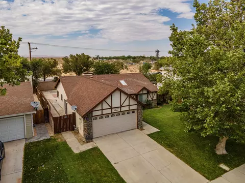 2627 Avoca St, Lancaster, CA 93535 photo 24