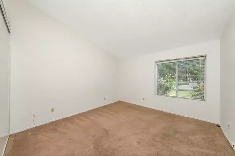 2627 Avoca St, Lancaster, CA 93535 photo 14