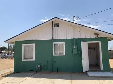 26663 Nichols St, Boron, CA 93516 photo 2
