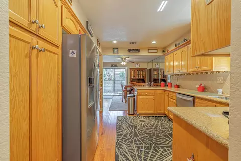 216 Eagle Ln, Palmdale, CA 93551 photo 15