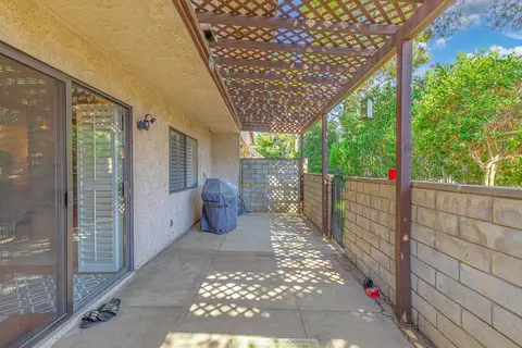 216 Eagle Ln, Palmdale, CA 93551 photo 10
