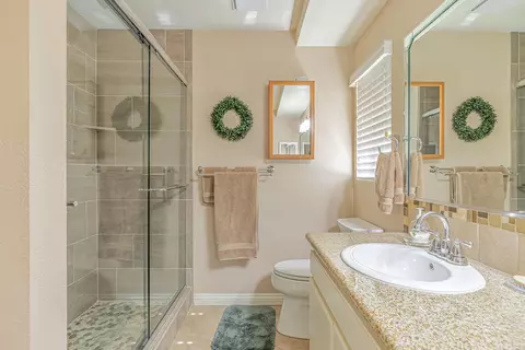 216 Eagle Ln, Palmdale, CA 93551 photo 22