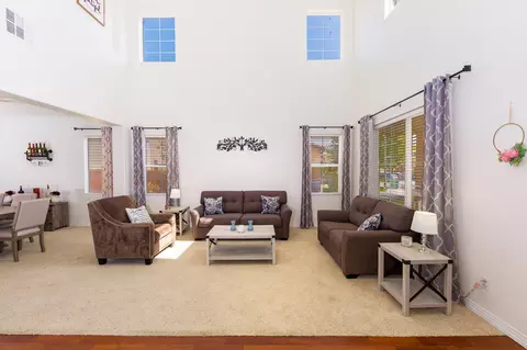 44221 Raven Ln, Lancaster, CA 93536 photo 5