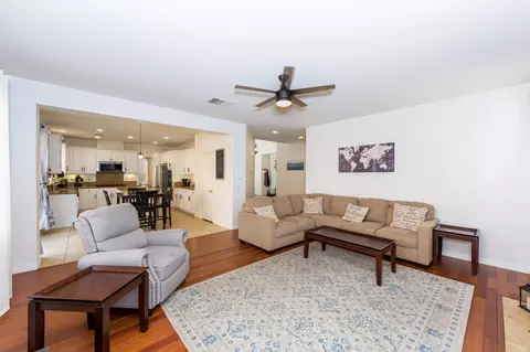 44221 Raven Ln, Lancaster, CA 93536 photo 7