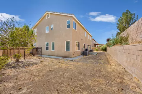 44221 Raven Ln, Lancaster, CA 93536 photo 28