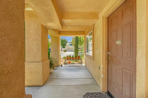 3555 Cobb Rd, Lancaster, CA 93535 photo 4