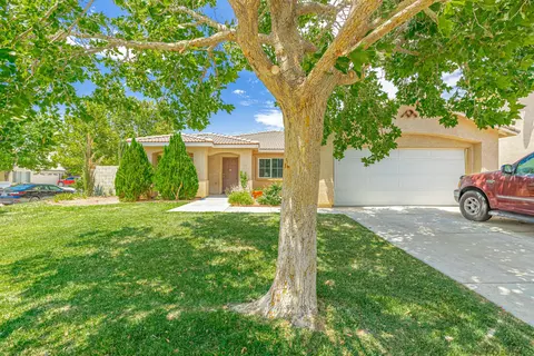 3555 Cobb Rd, Lancaster, CA 93535 photo 1