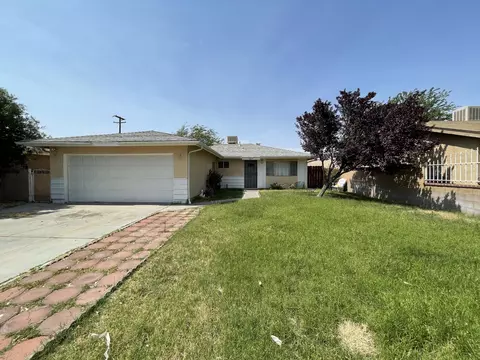 357 J13, Lancaster, CA 93535 photo 4