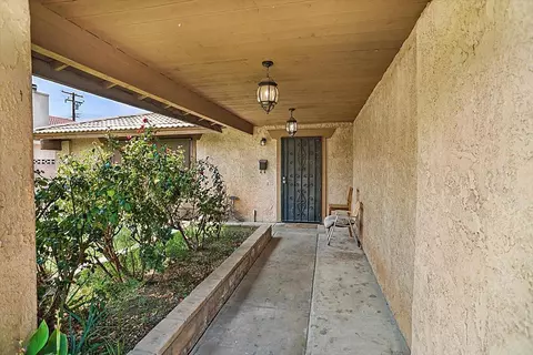 43745 Elm Ave, Lancaster, CA 93534 photo 3