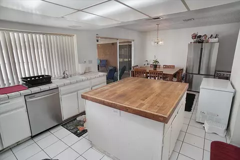 43745 Elm Ave, Lancaster, CA 93534 photo 9