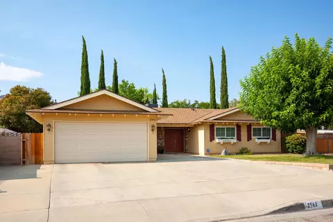 2562 Marcella St, Lancaster, CA 93536 photo 1