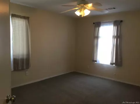 1453 Ponderosa Dr, Tehachapi, CA 93561 photo 12