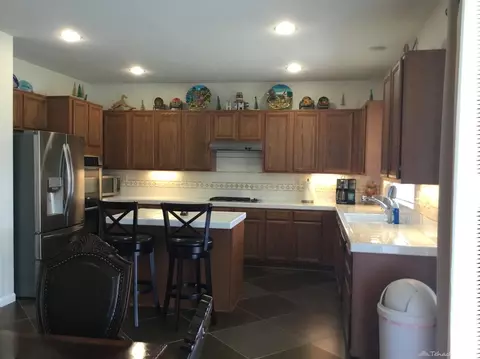 1453 Ponderosa Dr, Tehachapi, CA 93561 photo 5