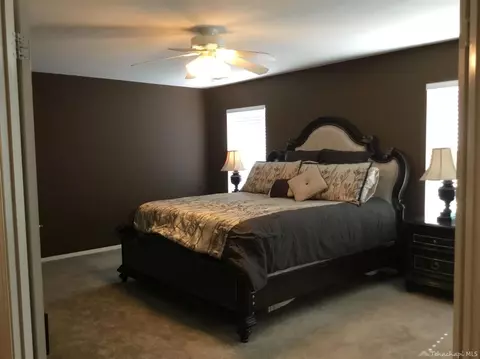1453 Ponderosa Dr, Tehachapi, CA 93561 photo 8