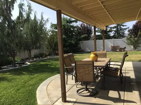 1453 Ponderosa Dr, Tehachapi, CA 93561 photo 14
