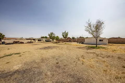 3124 Avenue H E, Lancaster, CA 93535 photo 43