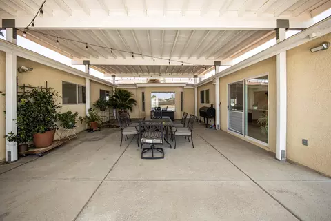 3124 Avenue H E, Lancaster, CA 93535 photo 32